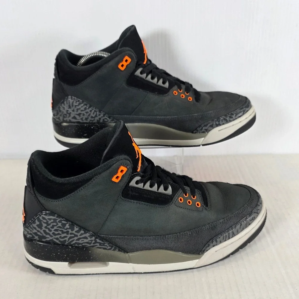Nike Air Jordan 3 Retro Fear Pack Mens Size 10.5 Gray Black Orange CT8532-080